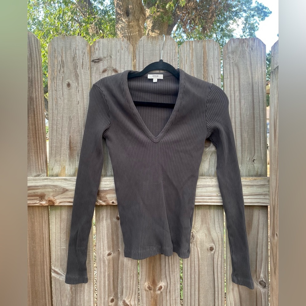 AGOLDE Tavi Deep V Neck Ribbed Long Sleeve Top - Picture 3 of 6